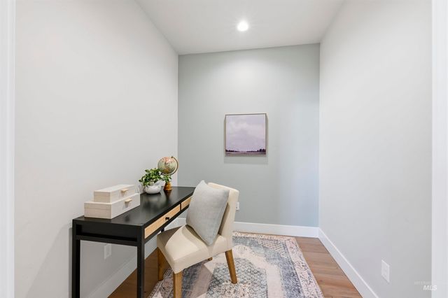 542 Mountain Loop Rd, Middleton, ID 83644