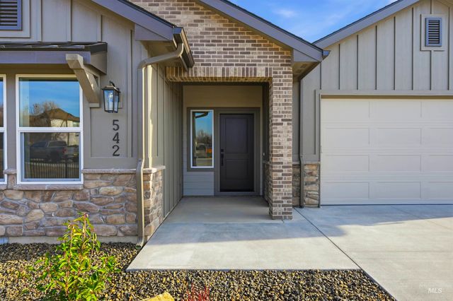 542 Mountain Loop Rd, Middleton, ID 83644