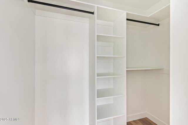 5712 N 11TH Place, Phoenix, AZ 85014