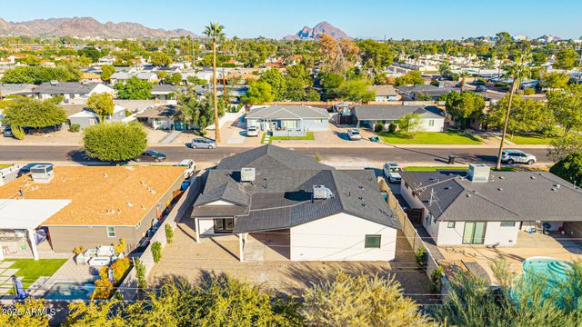5712 N 11TH Place, Phoenix, AZ 85014