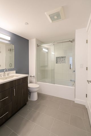 98 Prescott St 3b, Boston, MA 02128