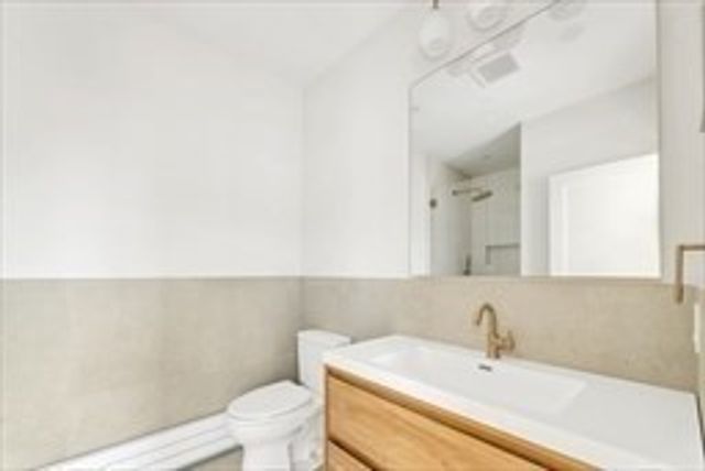 3915 Washington Street 2, Boston, MA 02131