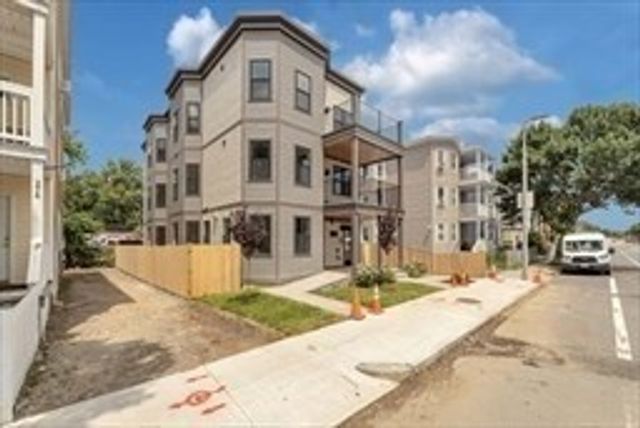 3915 Washington Street 2, Boston, MA 02131