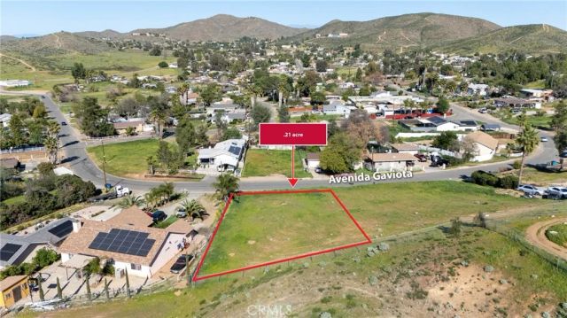1 Avenida Gaviota, Menifee, CA 92587
