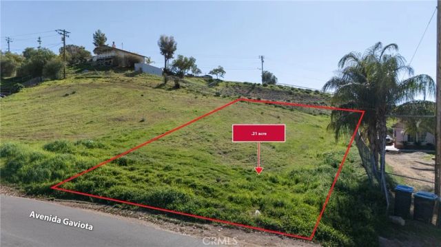1 Avenida Gaviota, Menifee, CA 92587
