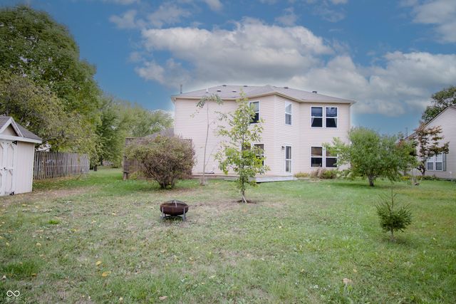 2026 Milburn Drive, Brownsburg, IN 46112