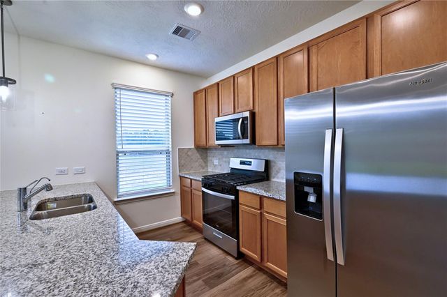 4744 Sprout Creek Court, Conroe, TX 77304