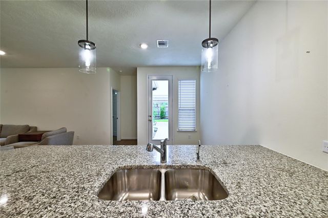 4744 Sprout Creek Court, Conroe, TX 77304
