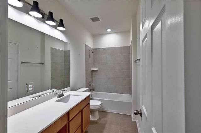 4744 Sprout Creek Court, Conroe, TX 77304