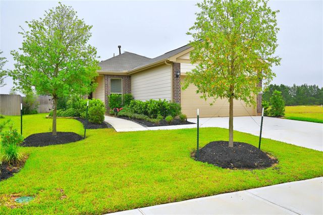 4744 Sprout Creek Court, Conroe, TX 77304