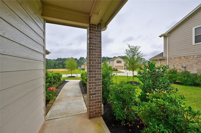 4744 Sprout Creek Court, Conroe, TX 77304