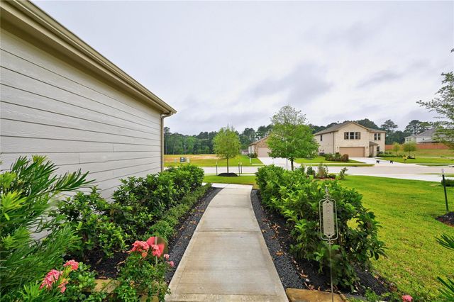 4744 Sprout Creek Court, Conroe, TX 77304