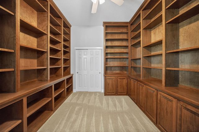 733 Killebrew, Galt, CA 95632