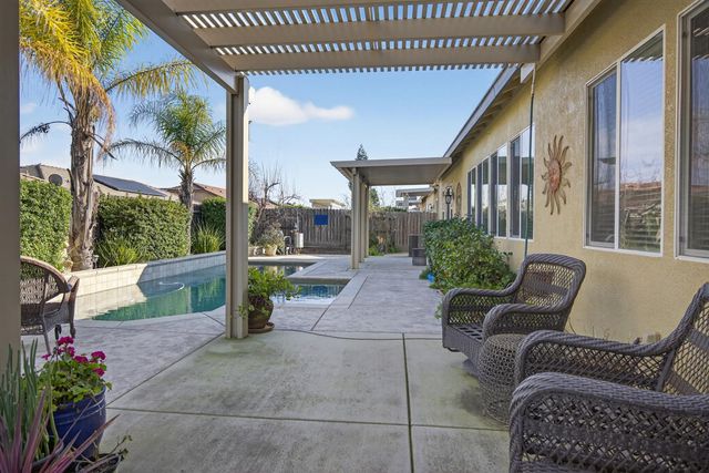 733 Killebrew, Galt, CA 95632