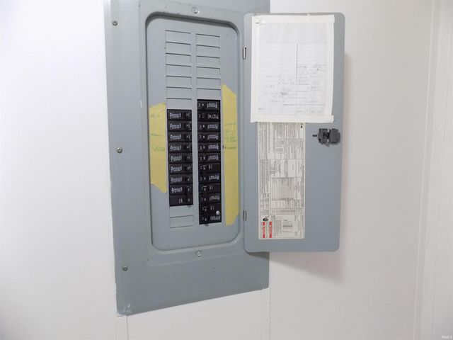 57560 Paul Street, Elkhart, IN 46517