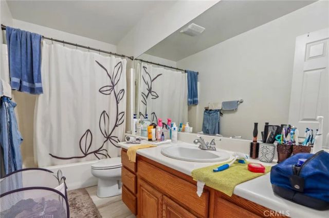 7885 RETRIEVER Street, Eastvale, CA 92880