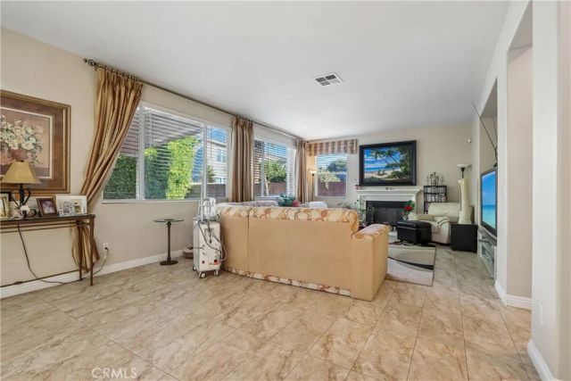 7885 RETRIEVER Street, Eastvale, CA 92880