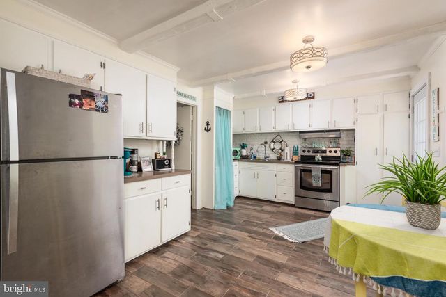 901 CHESTER RIVER DR, Grasonville, MD 21638