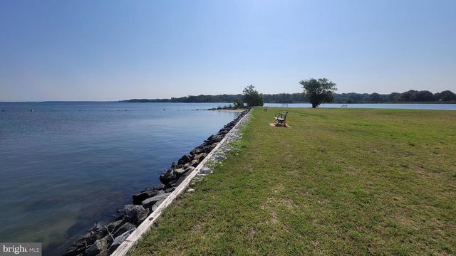 901 CHESTER RIVER DR, Grasonville, MD 21638