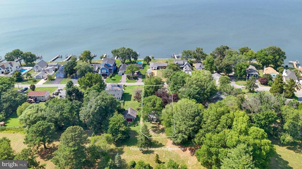 901 CHESTER RIVER DR, Grasonville, MD 21638