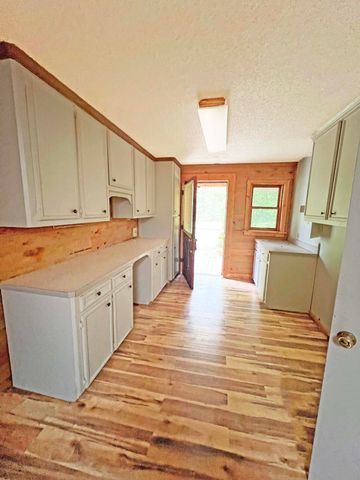 1584 Hudson Road, Summerton, SC 29148