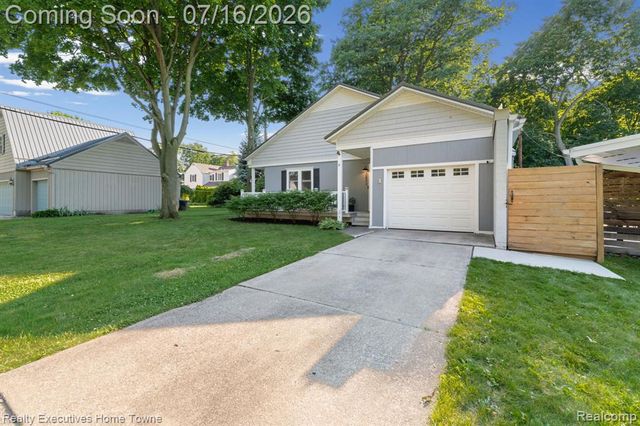 3473 Armour Street, Port Huron, MI 48060