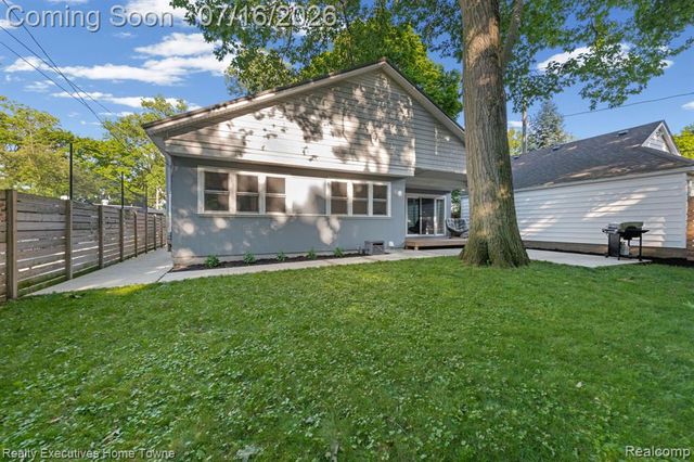 3473 Armour Street, Port Huron, MI 48060