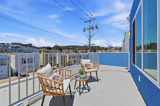 55 Calgary Street, Daly City, CA 94014