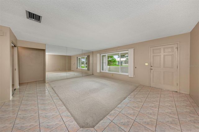 9110 40TH WAY N, Pinellas Park, FL 33782