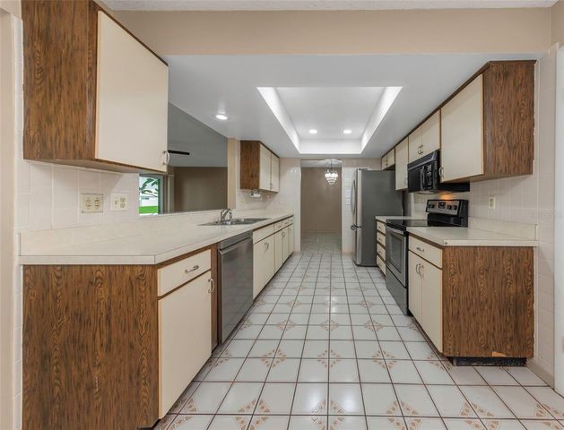 9110 40TH WAY N, Pinellas Park, FL 33782