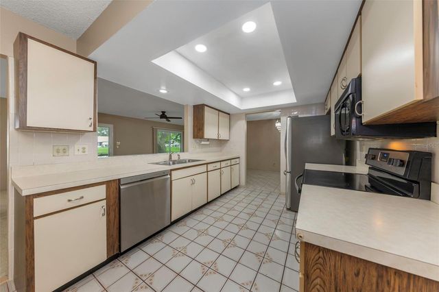 9110 40TH WAY N, Pinellas Park, FL 33782