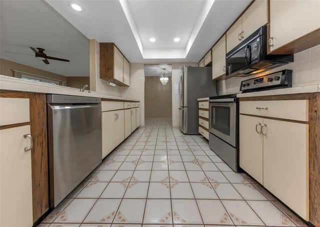9110 40TH WAY N, Pinellas Park, FL 33782