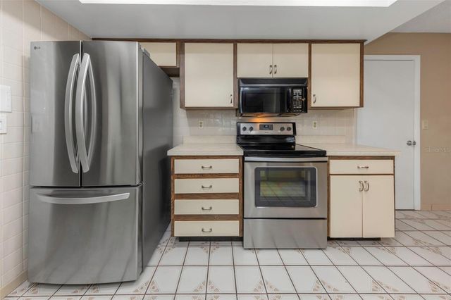 9110 40TH WAY N, Pinellas Park, FL 33782