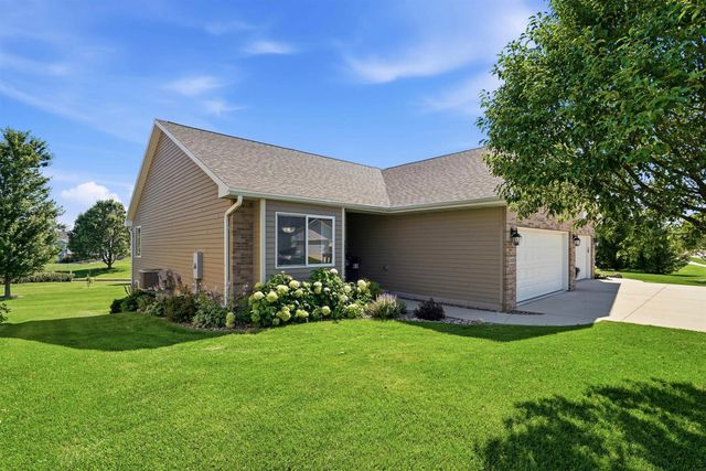 2020 Erik Road, Cedar Falls, IA 50613