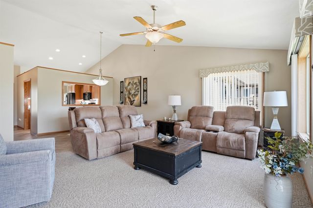 2020 Erik Road, Cedar Falls, IA 50613