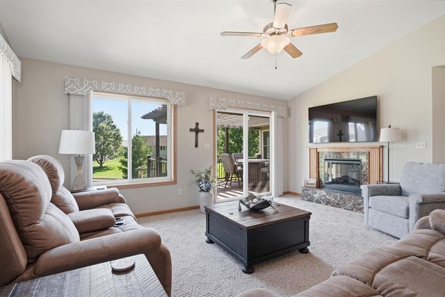2020 Erik Road, Cedar Falls, IA 50613