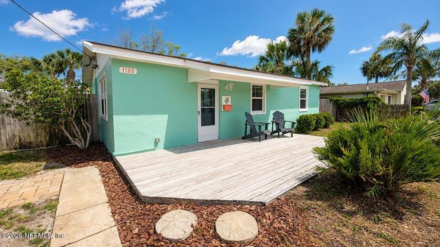 1105 10TH Street N, Jacksonville Beach, FL 32250
