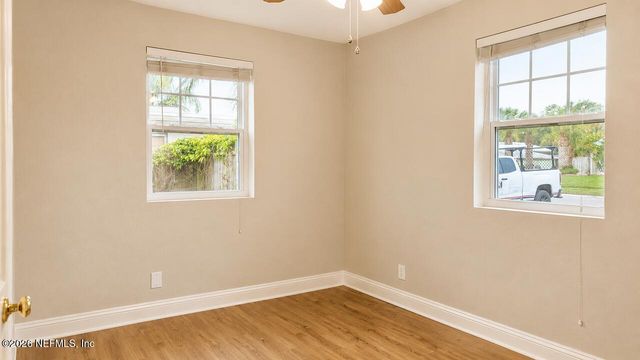 1105 10TH Street N, Jacksonville Beach, FL 32250