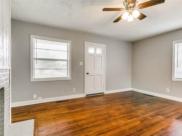 1945 N Park Avenue, Shawnee, OK 74804