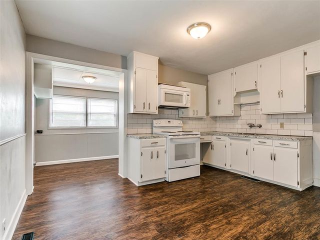 1945 N Park Avenue, Shawnee, OK 74804