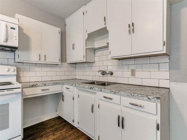 1945 N Park Avenue, Shawnee, OK 74804