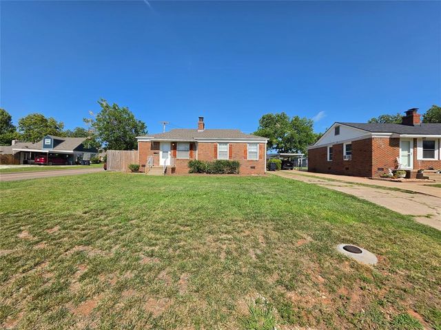 1945 N Park Avenue, Shawnee, OK 74804