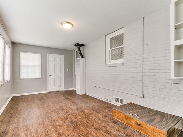 1945 N Park Avenue, Shawnee, OK 74804