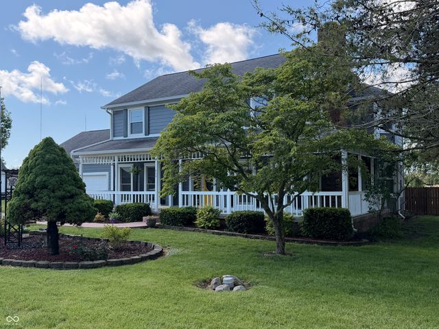 809 W Pearl Street, Trafalgar, IN 46181