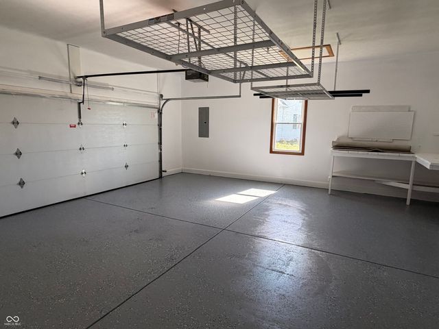 809 W Pearl Street, Trafalgar, IN 46181