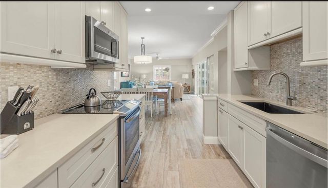 6144 MIDNIGHT PASS ROAD 4N, Sarasota, FL 34242