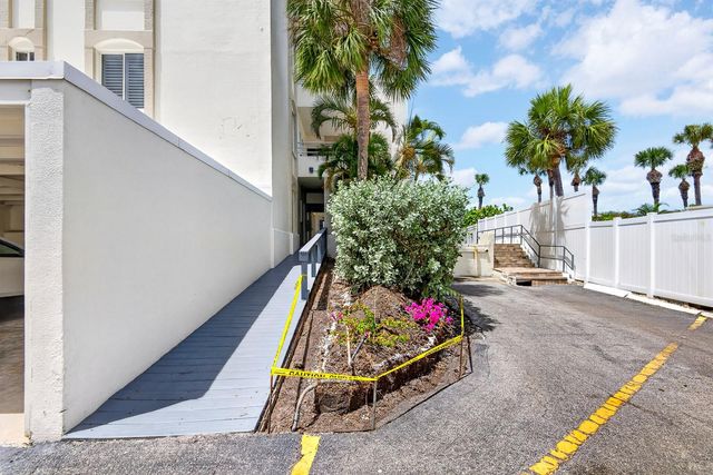 6144 MIDNIGHT PASS ROAD 4N, Sarasota, FL 34242