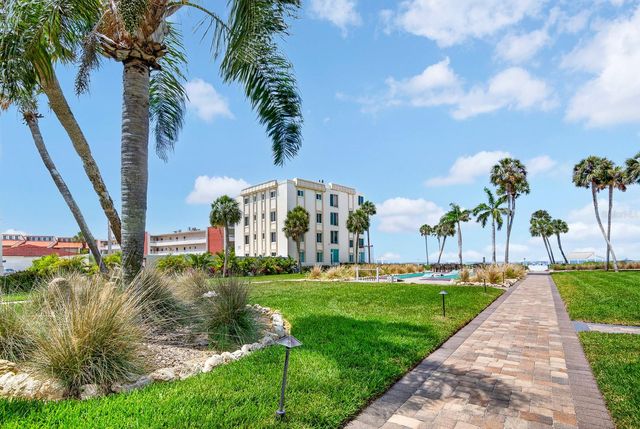 6144 MIDNIGHT PASS ROAD 4N, Sarasota, FL 34242