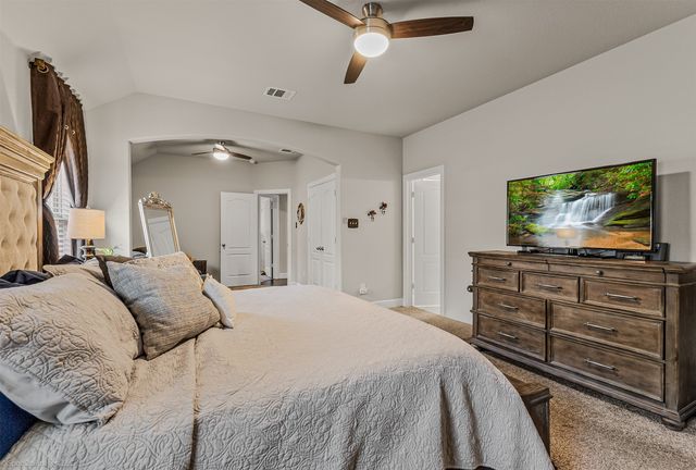 2064 Glaston Road, Forney, TX 75126