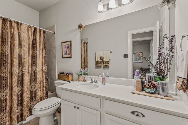 2064 Glaston Road, Forney, TX 75126